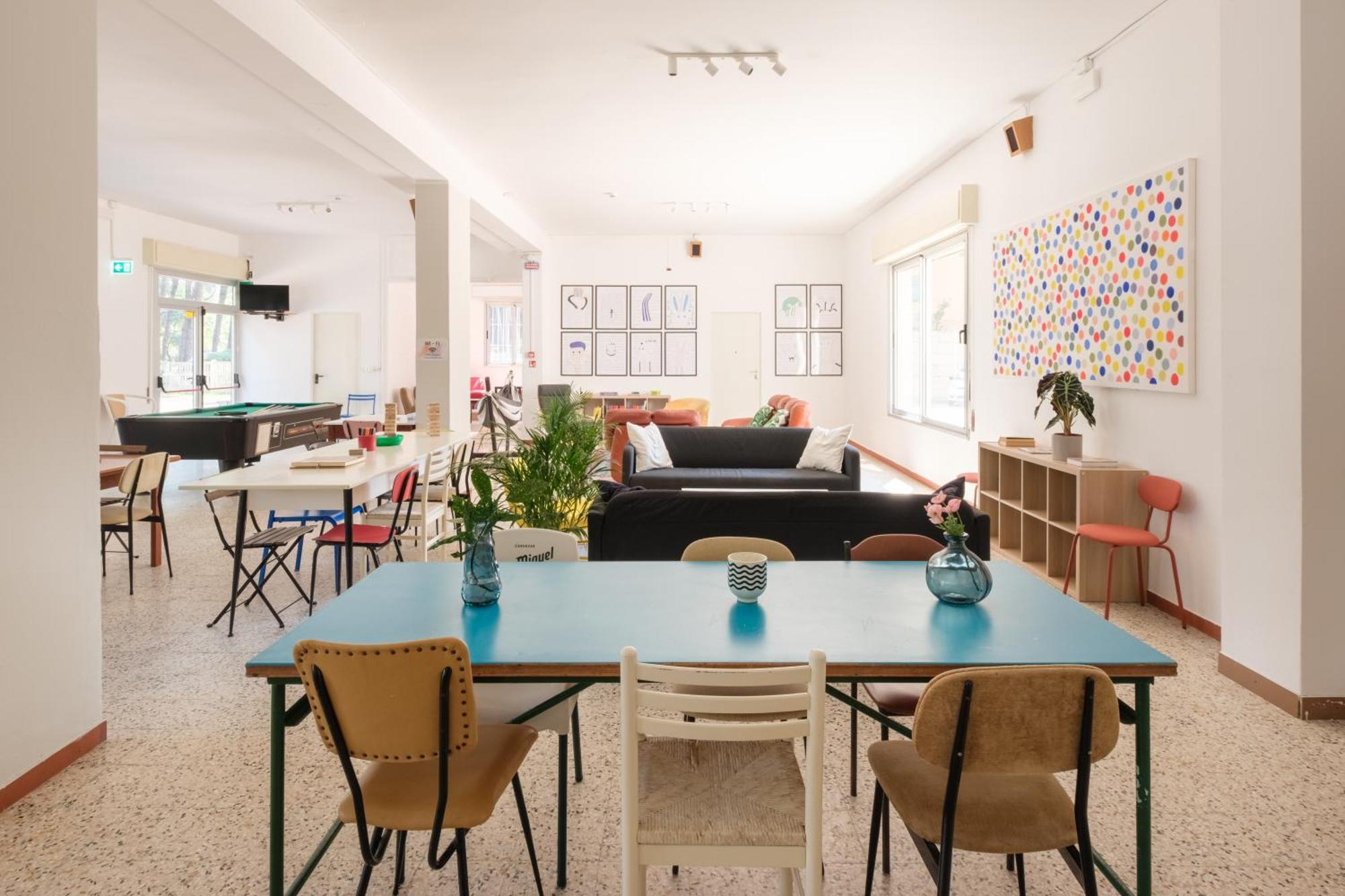 Meet Hostel Cervia Bagian luar foto