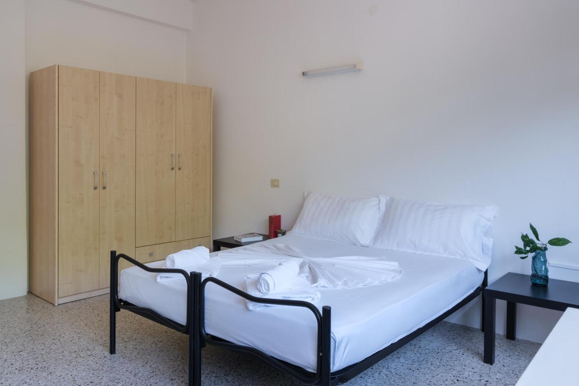 Meet Hostel Cervia Bagian luar foto