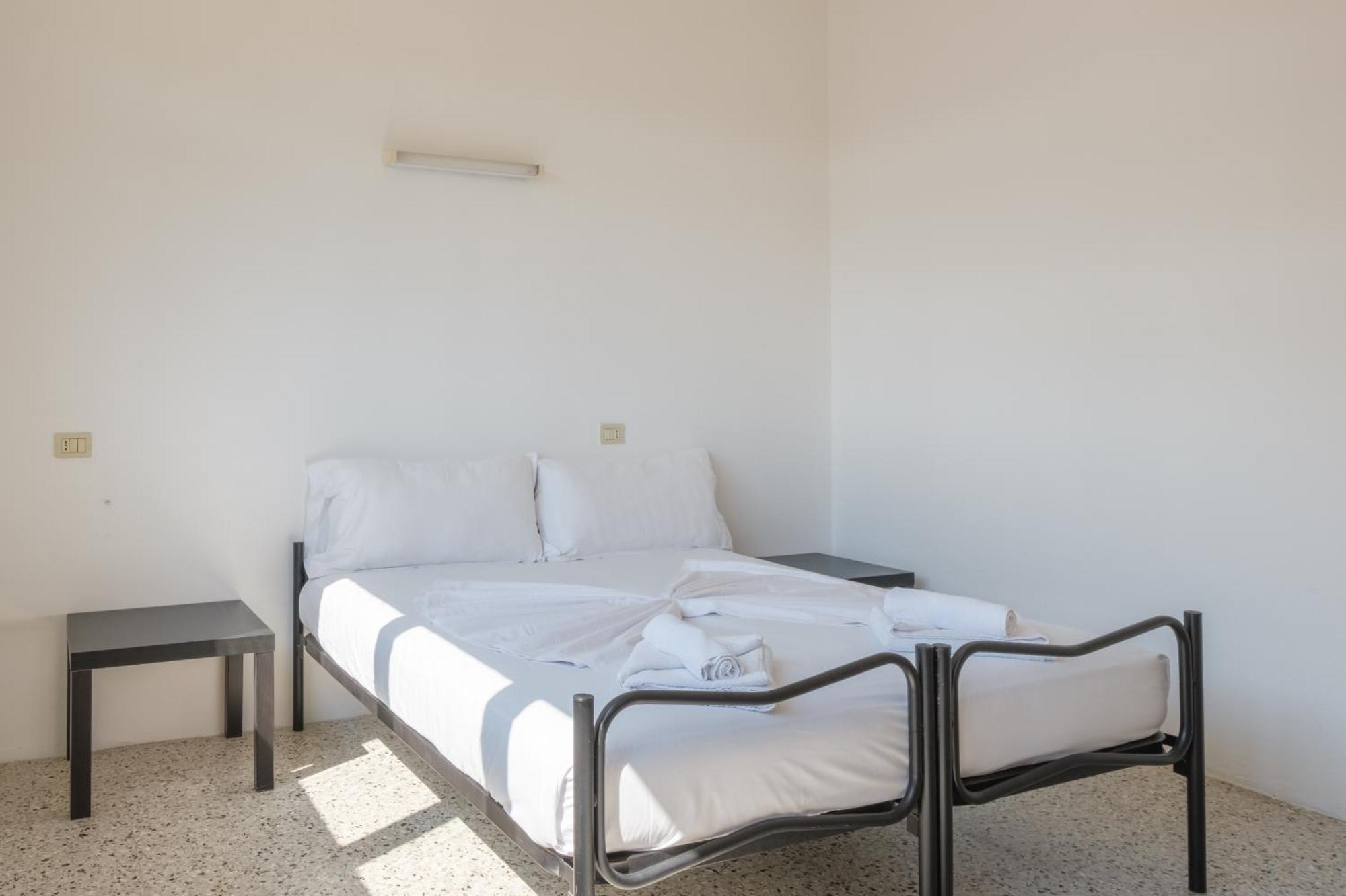Meet Hostel Cervia Bagian luar foto