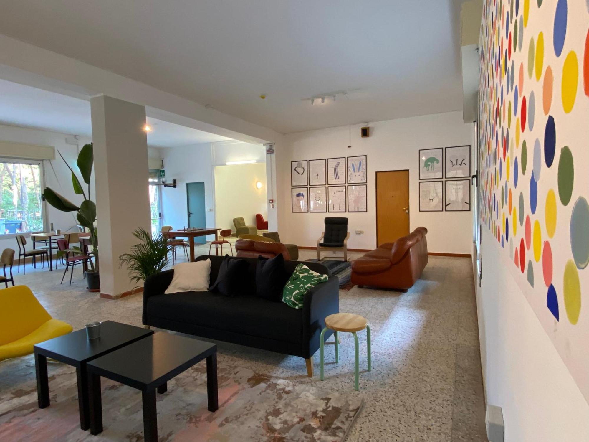 Meet Hostel Cervia Bagian luar foto